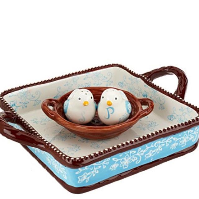 Temp-tations Floral Lace Napkin Holder and Salt & Pepper Set