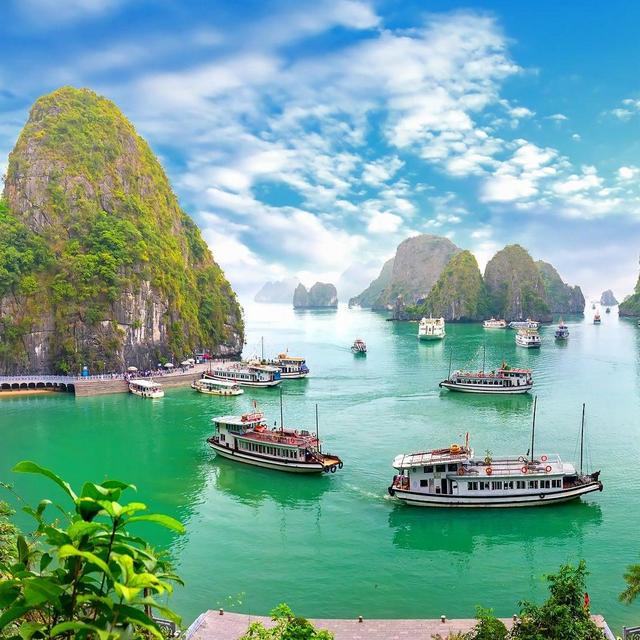 2-night cruise on Ha Long Bay