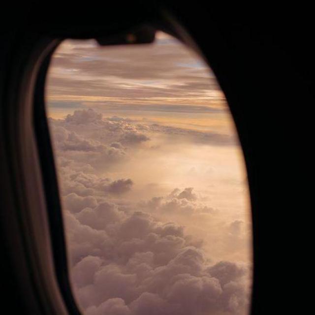 Round Trip Honeymoon Plane Tickets