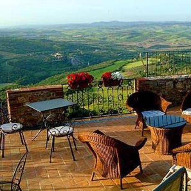 2 Night Stay in Tuscany