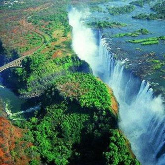 Victoria Falls Tour