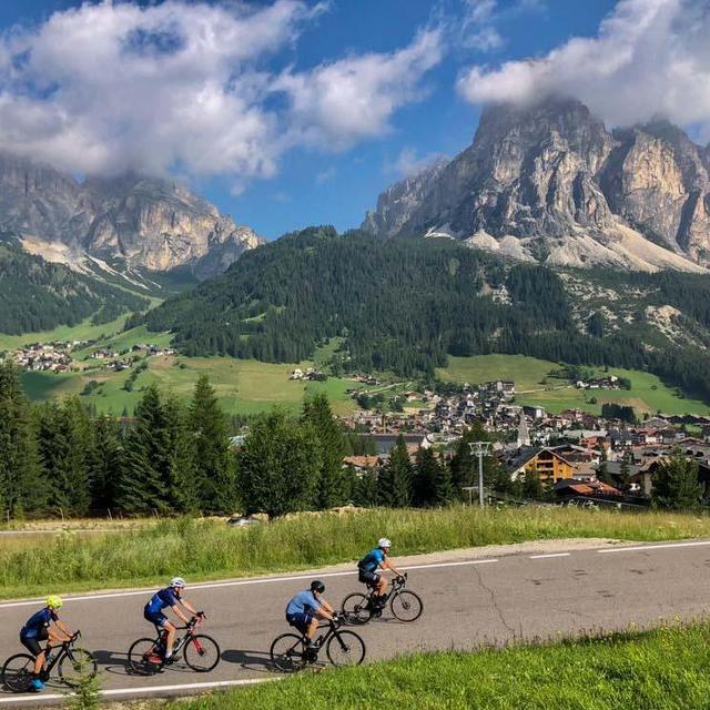 Bike Rentals in the Dolomites - Honeymoon in Italy