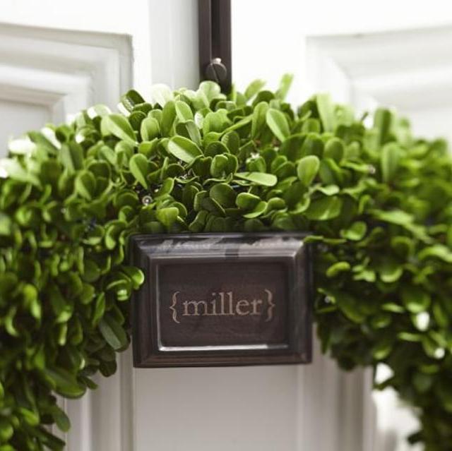 Ella Hammered Wreath Hanger, Vintage Pewter finish