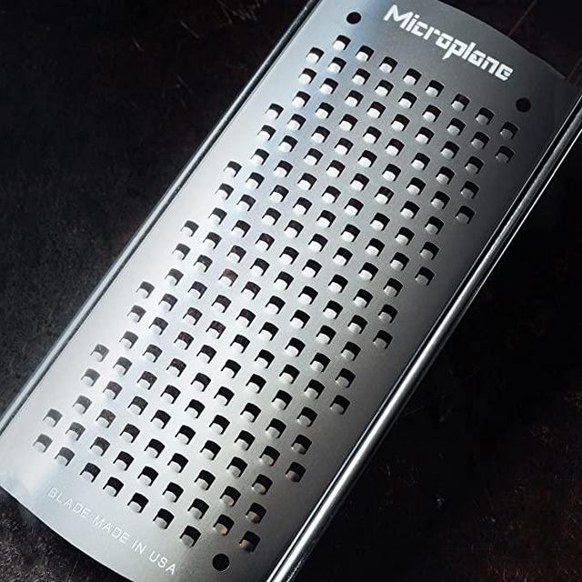 Microplane Professional Series Grater (Coarse)