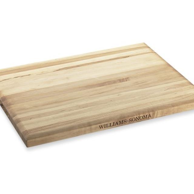 Williams-Sonoma Edge-Grain Cutting Board - Size large in Maple