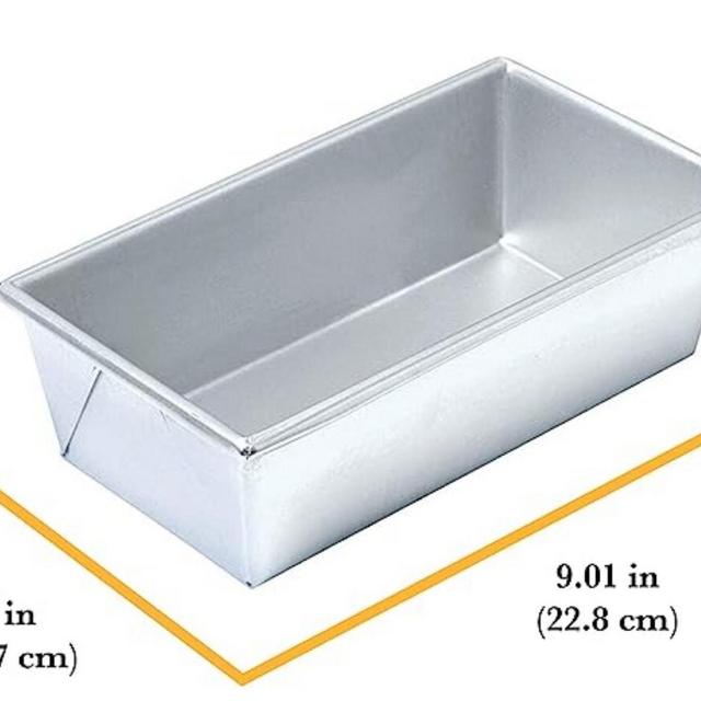 Chicago Metallic Bread Pans