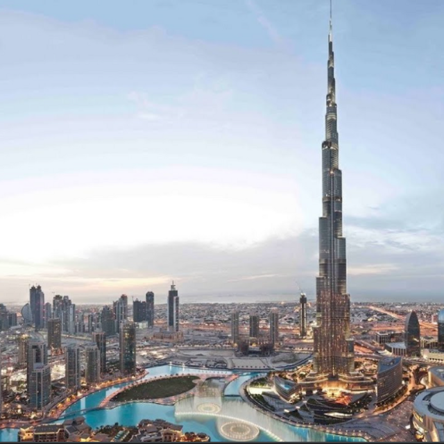 Burj Khalifa Tour (Honeymoon)