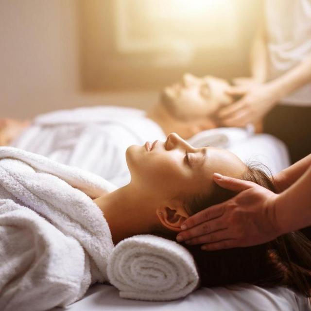 Couples Massage