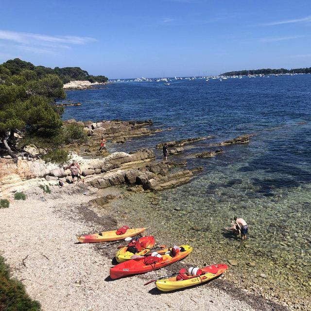 Kayaking half day in Théoule Sur Mer