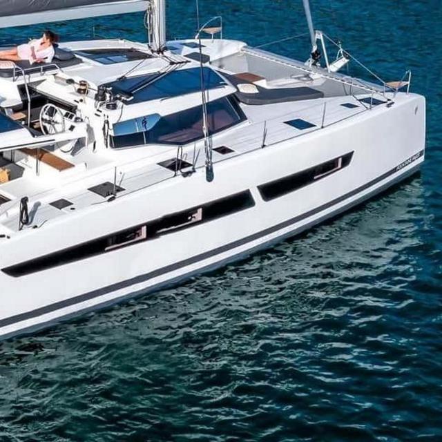 Mykonos: Sunset Boat Cruise with Dinner & Drinks