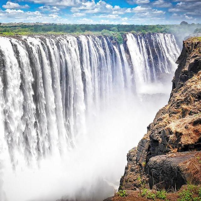 Victoria Falls Tour