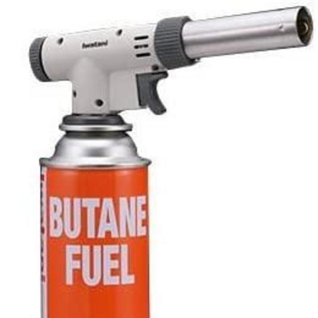 Iwatani International CB-TC-PRO 2 Iwatani PRO2 Culinary Butane Torch for sous vide, crème brulee, pastries, camping and so much more