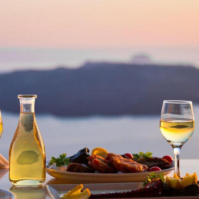 Santorini Sunset Wine Tasting
