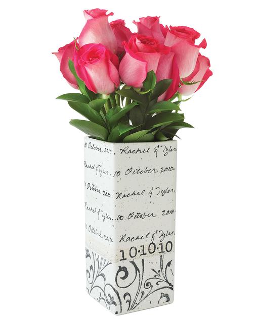 PERSONALIZED CURSIVE WEDDING VASE