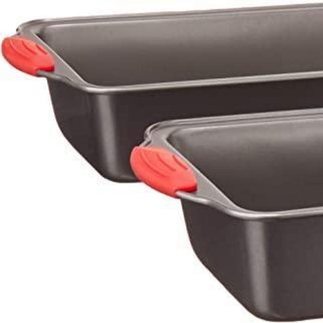 Amazon Basics Non-Stick Loaf Pan, 9 x 5-Inch, Gray with Red Grips, 2-Pack