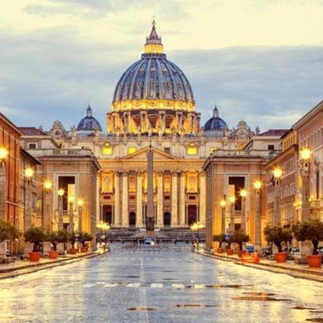 Tour of the Vatican, Sistine Chapel & St Peter's Basilica