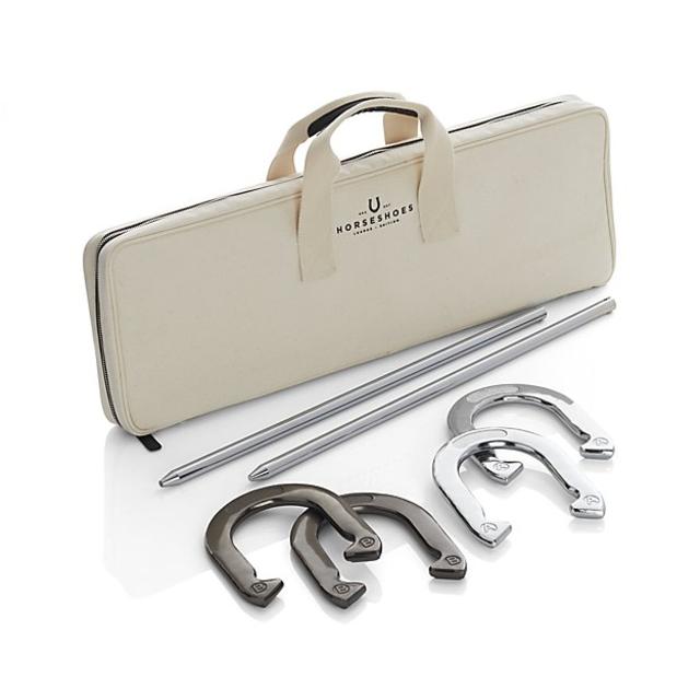 Horseshoes Game Set