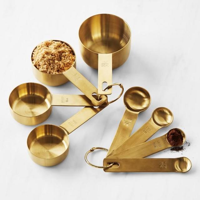 Williams Sonoma Gold Measuring Cups, Set of 4