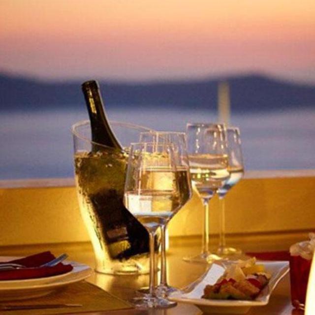 Santorini Wine Tasting Tour