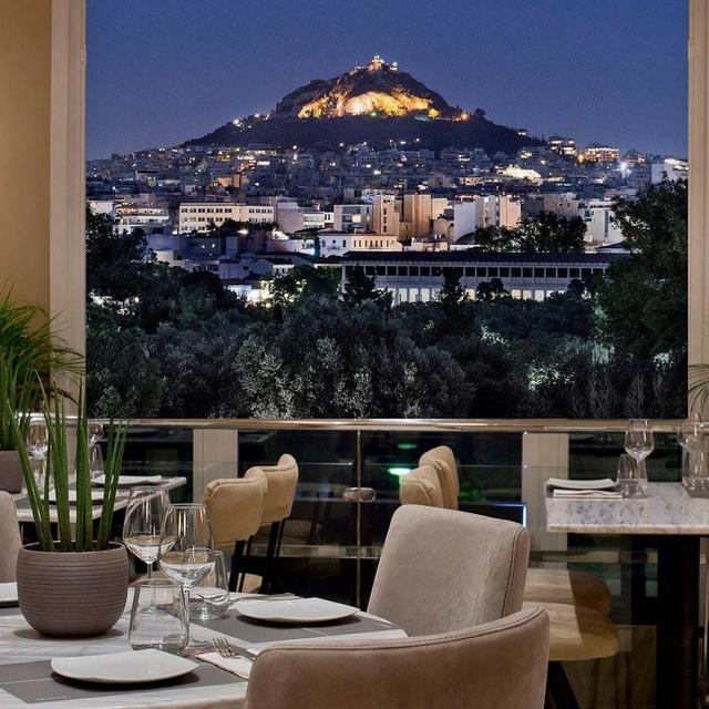 A Romantic Dinner with Stunning Views