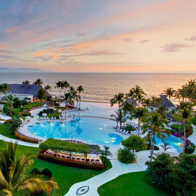 Honeymoon in Puerto Vallarta