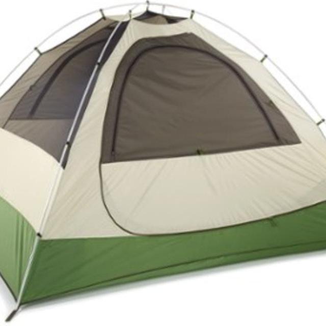 REI   Camp Dome 4