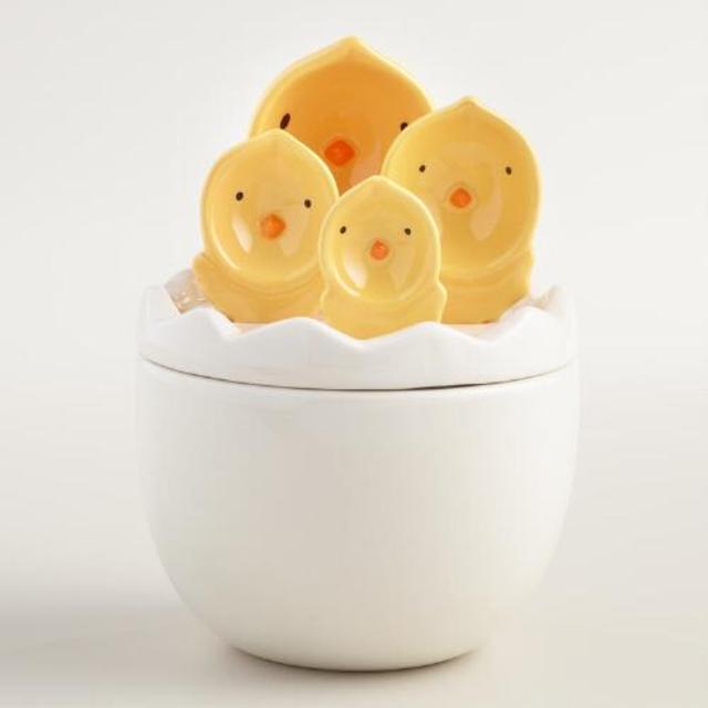 Chicks in Egg Measuring Set