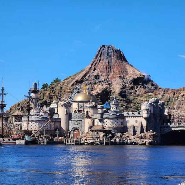 Japan Honeymoon - A Day at Tokyo DisneySea