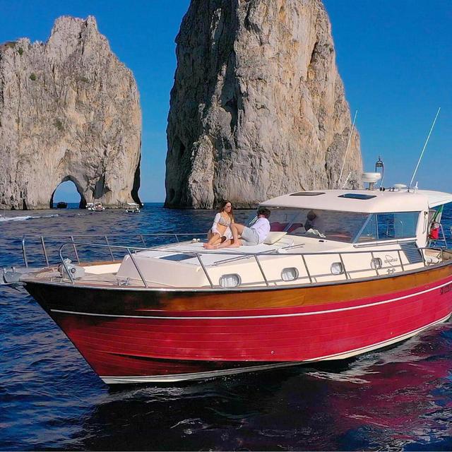 Kristen & Richard Romantic Boat Rental in Capri