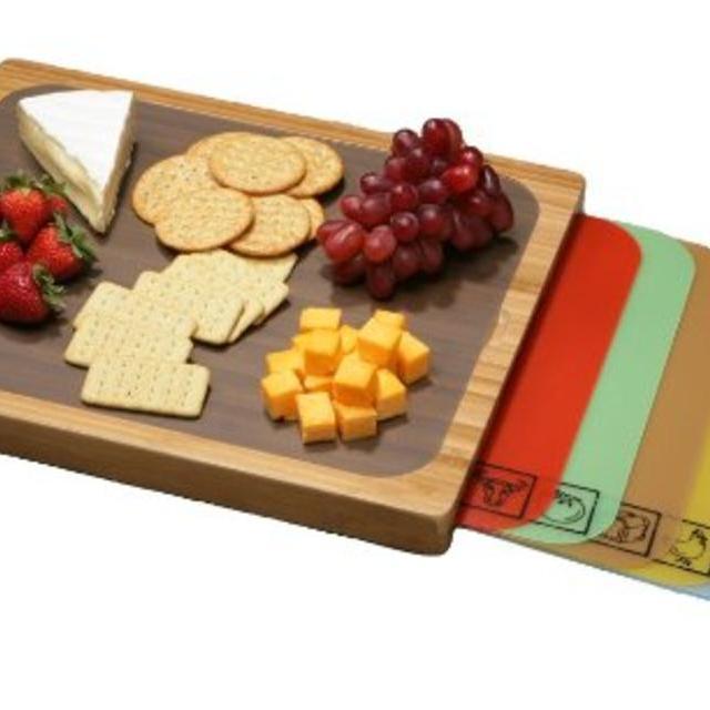 Seville Classics Bamboo Cutting Board with 7 Removable Cutting Mats