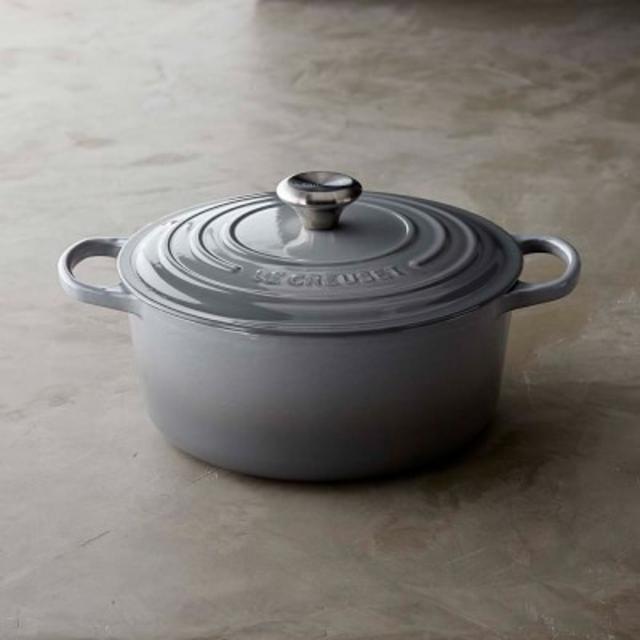 Le Creuset Signature Cast-Iron Round Dutch Oven, 5 1/2-Qt., French Grey