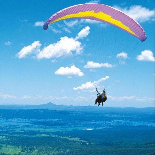 Paragliding
