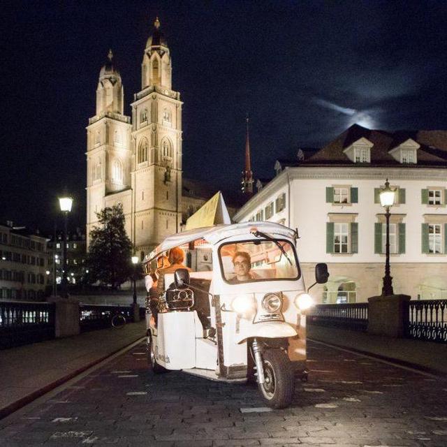 Private Fondue E Tuk-Tuk in Lucerne, Switzerland
