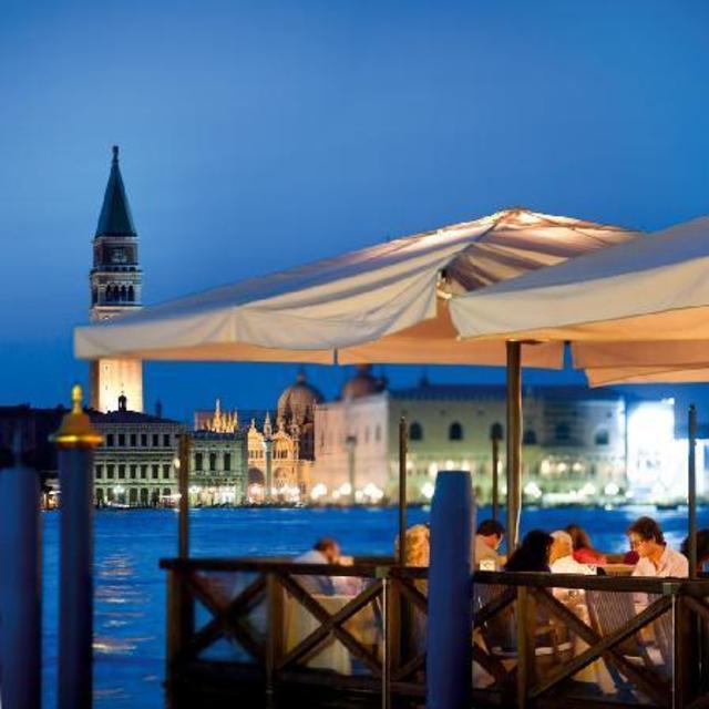 Romantic Dinner in Venice