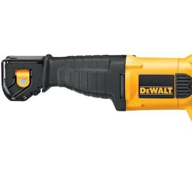 DEWALT 10-Amp Keyless Variable Speed Corded Reciprocating Saw