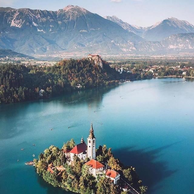 Paddle Boarding around Lake Bled