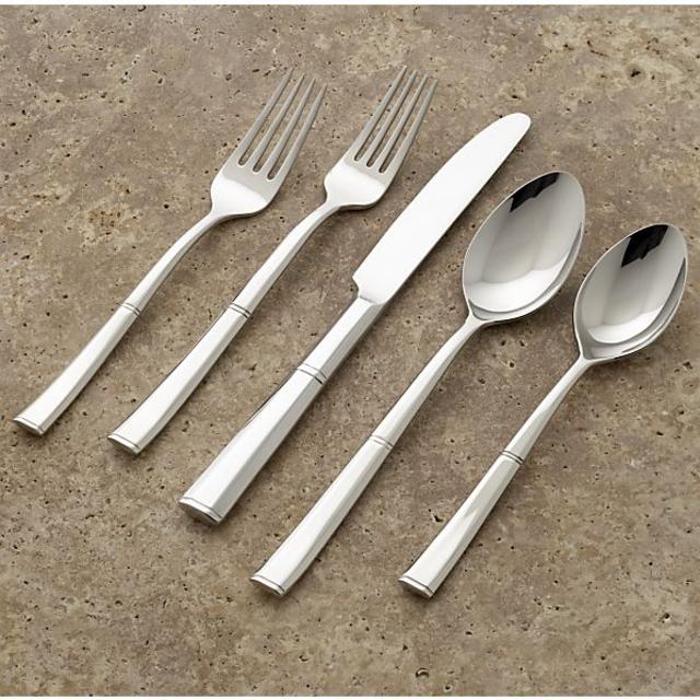 Crate & Barrel Devon 5-Piece Place Setting