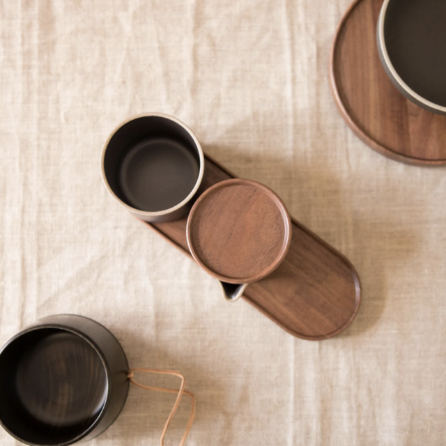 Hasami Oval Tray 10"