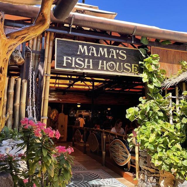 Dinner for two in Hawaii