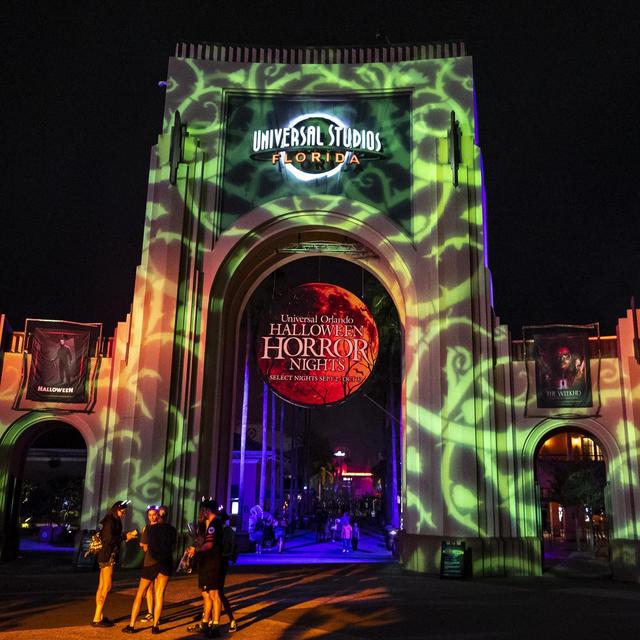 Honeymoon ~ Universal Studios & Halloween Horror Nights