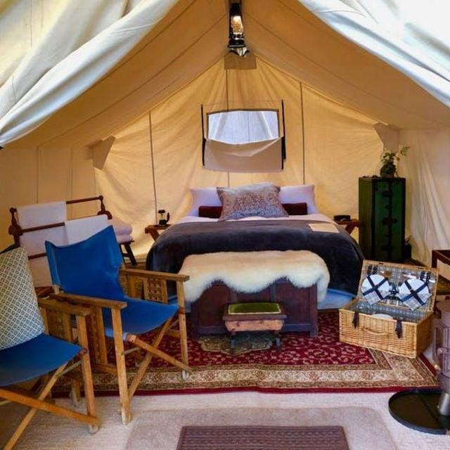Glamping (Tasmania)