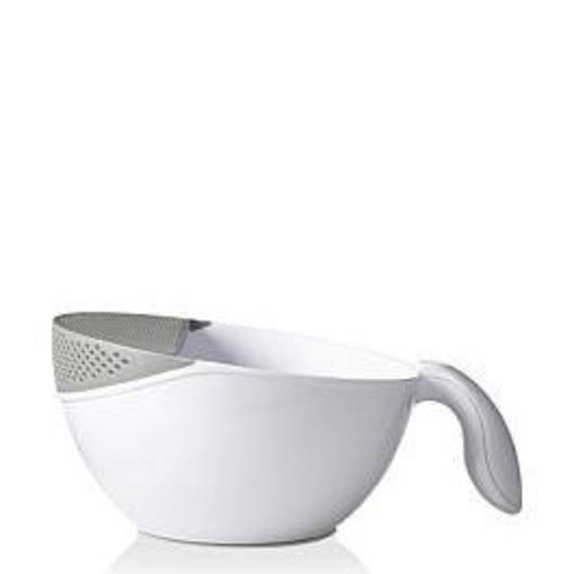 Art and Cook Medium Soak and Strain Washing Bowl, 3.5-Quart