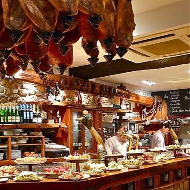 Barcelona Date Night