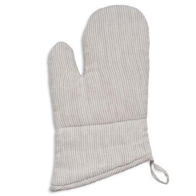 Pinstripe Oven Mit