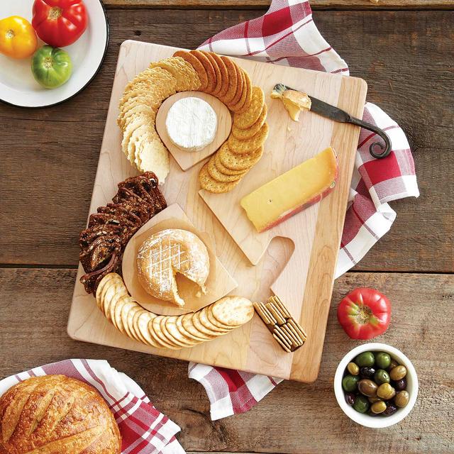 cheese & crackers serving board																																																																																																																																																																				cheese																																																																																																																																																																														&																																																																																																																																																																														crackers																																																																																																																																																																														serving																																																																																																																																																																														board