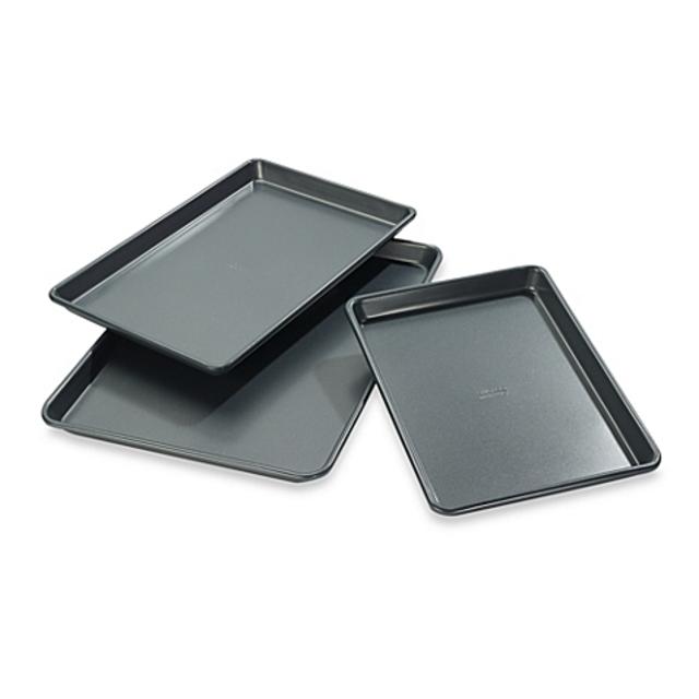 Chicago Metallic™ Professional Cookie/Jelly Roll Pans with Armor-Glide Coating (Set of 3)