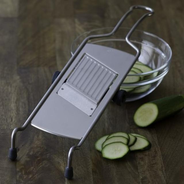 Rösle Large Adjustable Slicer