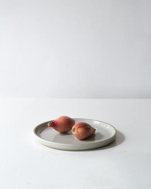 Hasami Porcelain Plate Medium, Grey Gloss