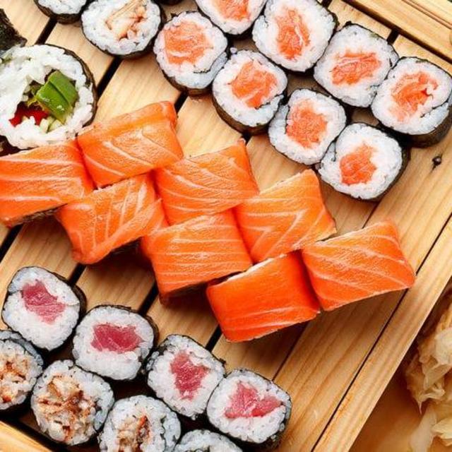 Honeymoon Dinner at Morimoto Sushi in Kihei Maui