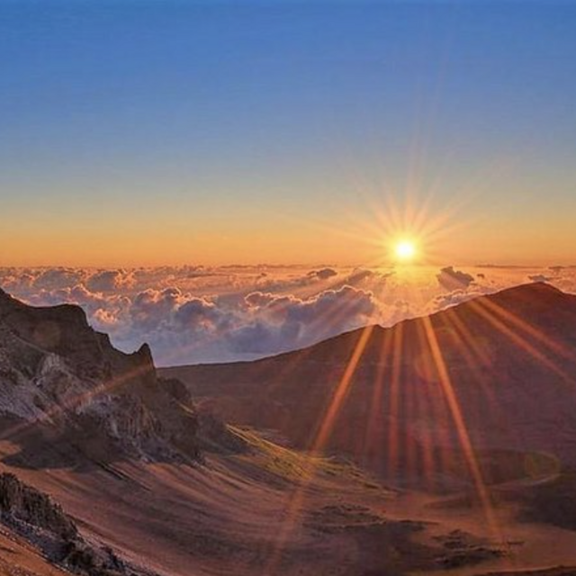 Honeymoon Maui Haleakala Sunrise Bike Tour by Mountain Riders
